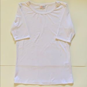 Medium White LuLaRoe Gigi Fitted T-shirt
